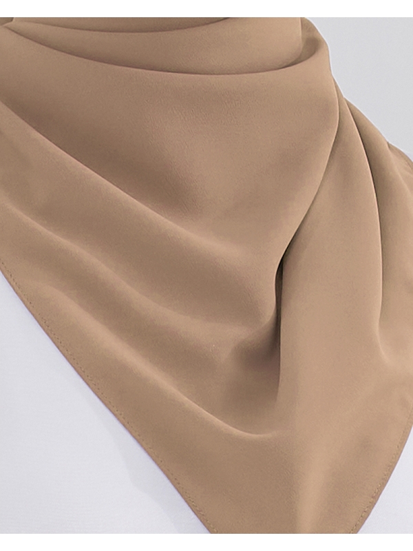 MAYA MATTE SATIN SQUARE - POWDERY GOLD