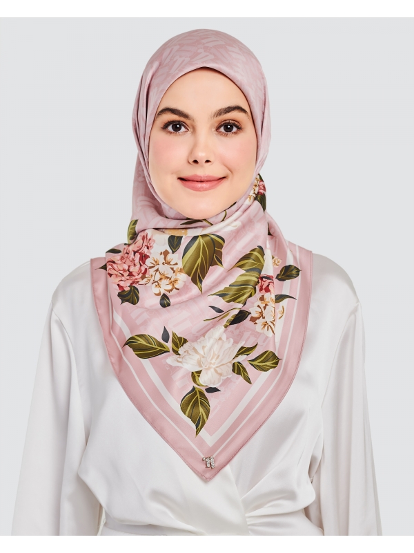 THE 8IRTHDAY COLLECTION - FLORAL MONOGRAM SQUARE - DUSTY PINK