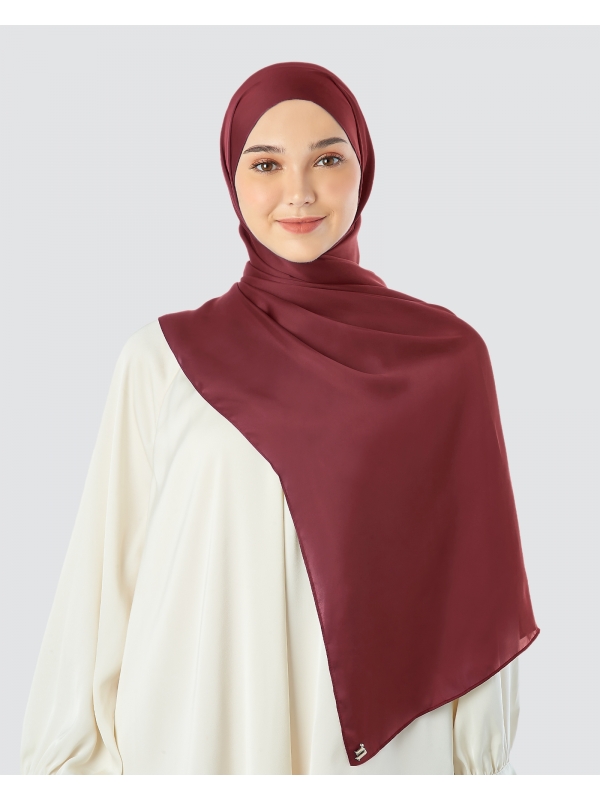 SWARA SATIN SHAWL - RUBY RED