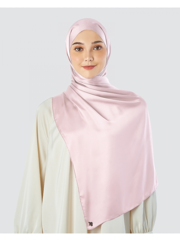 SWARA SATIN SHAWL - SOFT PINK