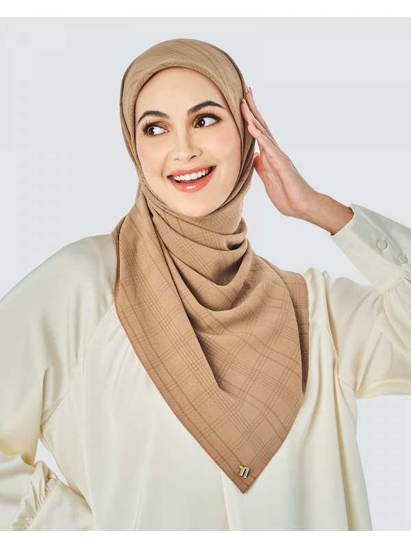 X-PRESS TEXTURED CHIFFON SQUARE - TAN BROWN