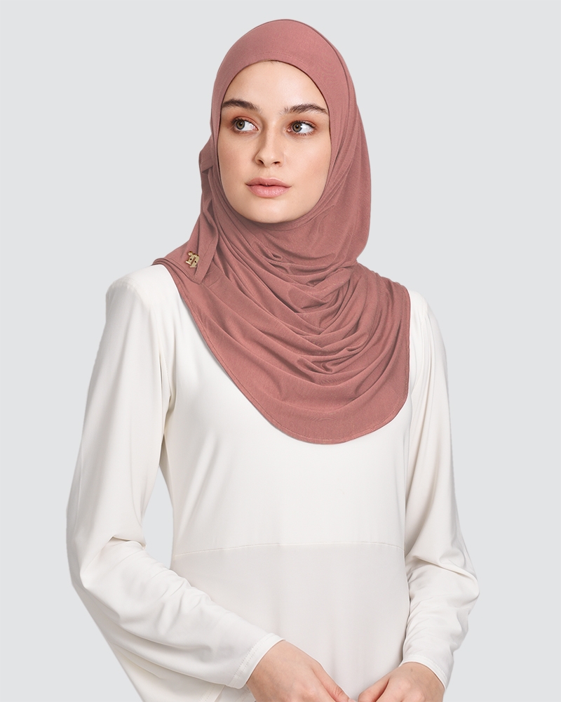 (NEW) BABES LOOP - MEDIUM DUSTY PALE RED
