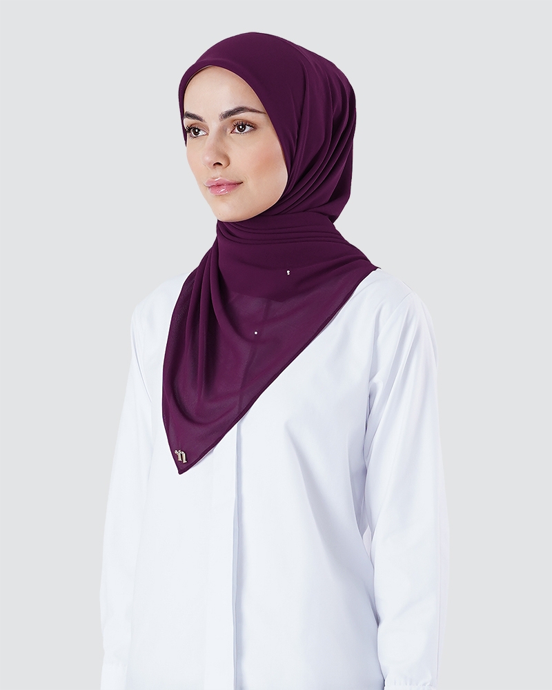 BRYA SQUARE - BRIGHT MAGENTA-PINK