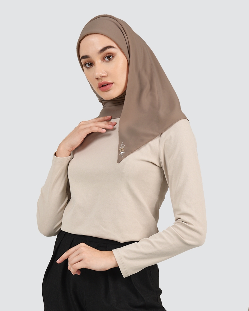 DELIKA - MEDIUM LIGHT BROWN-PEACH