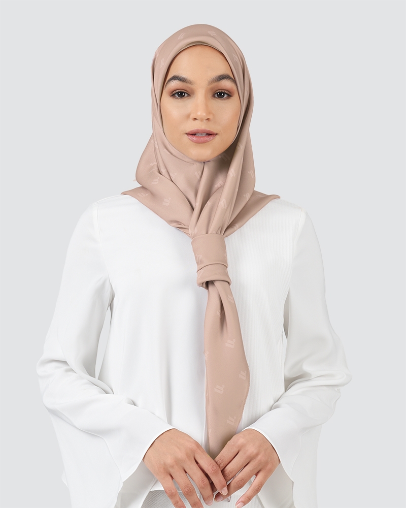 GO FAR MODA - HAZELNUT TAN (SQUARE)