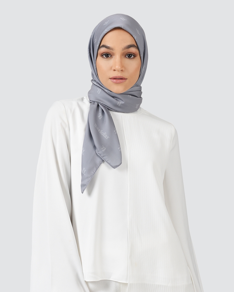GO FAR MODA - MEDIUM GREY - RED (SQUARE)