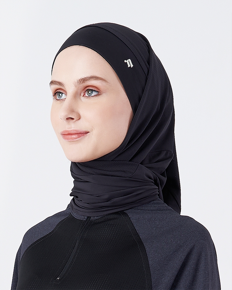 FORM SQUARE - BLACK
