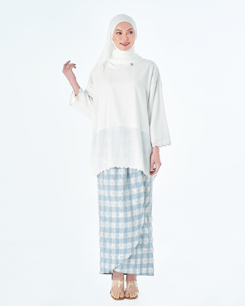  ANGGUN MIDI KURUNG SET - OFF WHITE