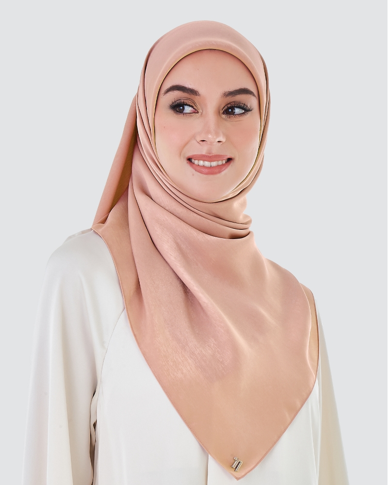 ASHA SATIN SQUARE - DUSTY PEACH