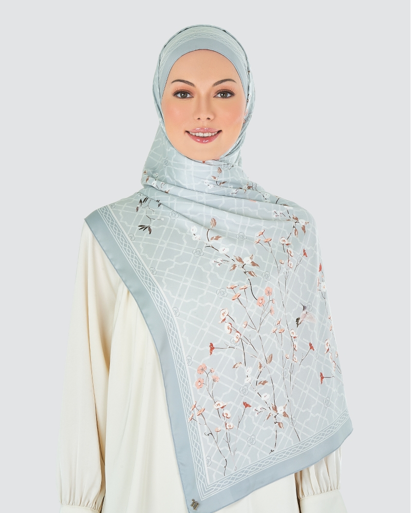 BAMBOO TRELLIS SATIN SHAWL - DUSTY BLUE