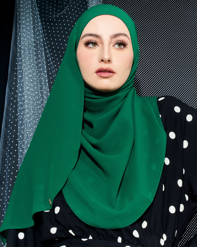 DOTTY TEXTURED CHIFFON SHAWL - EMERALD GREEN