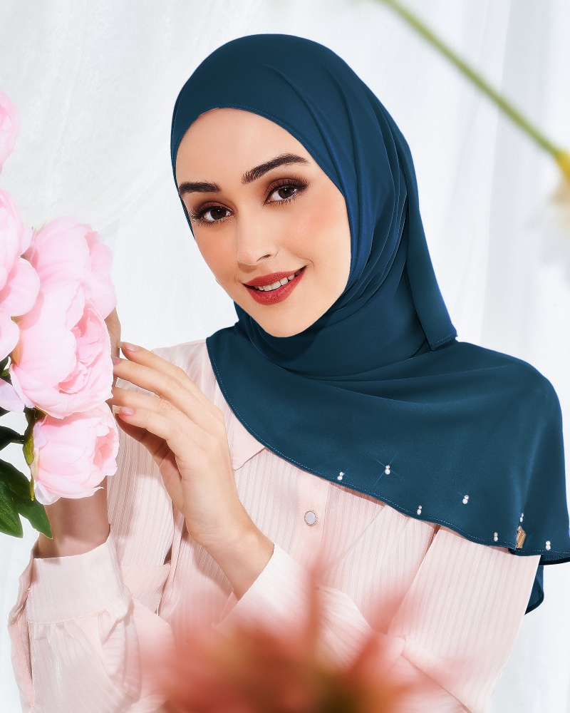 LADY WARDA CRYSTAL CHIFFON SHAWL - TWILIGHT BLUE
