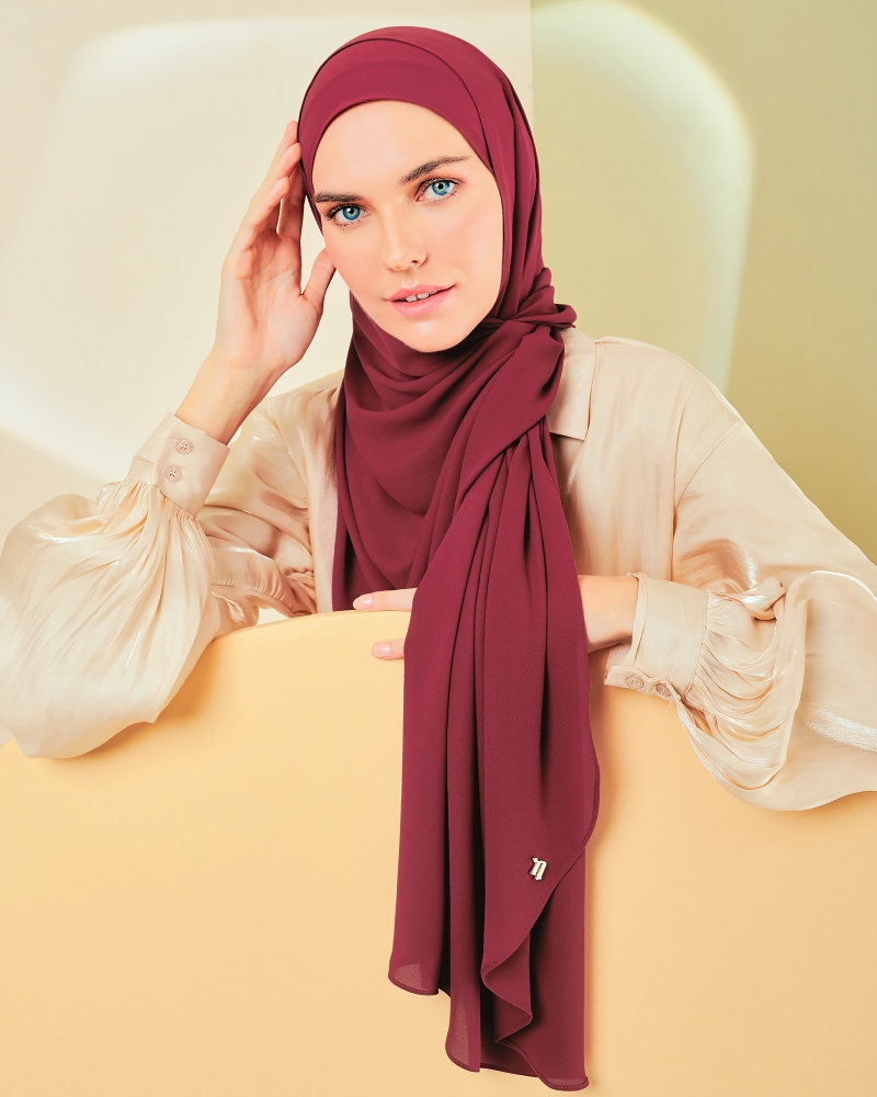 LONG CHIFFON SHAWL - RED BERRY