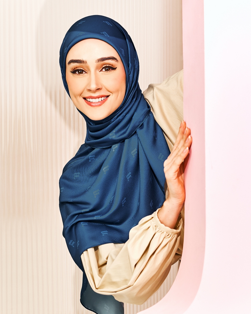 MODA MATTE SATIN SQUARE - NAVY