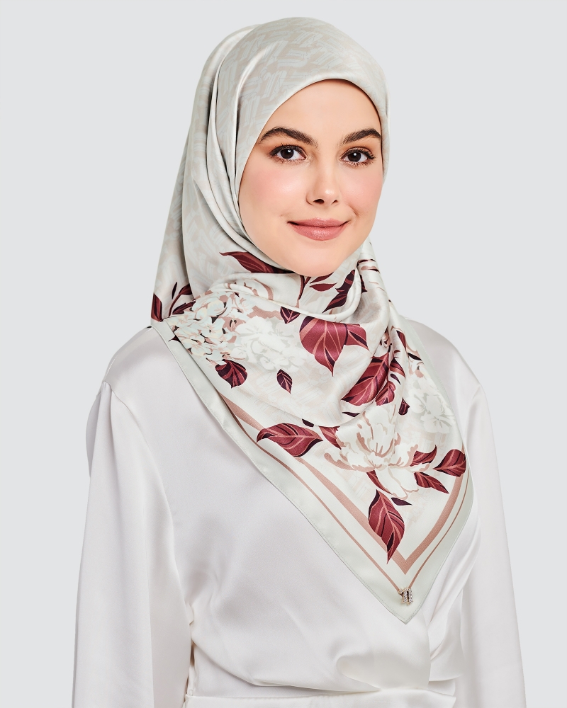 THE 8IRTHDAY COLLECTION - FLORAL MONOGRAM SQUARE - NUDE