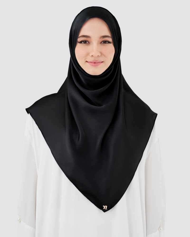 EasyOn QAIRA SATIN INSTANT - BLACK
