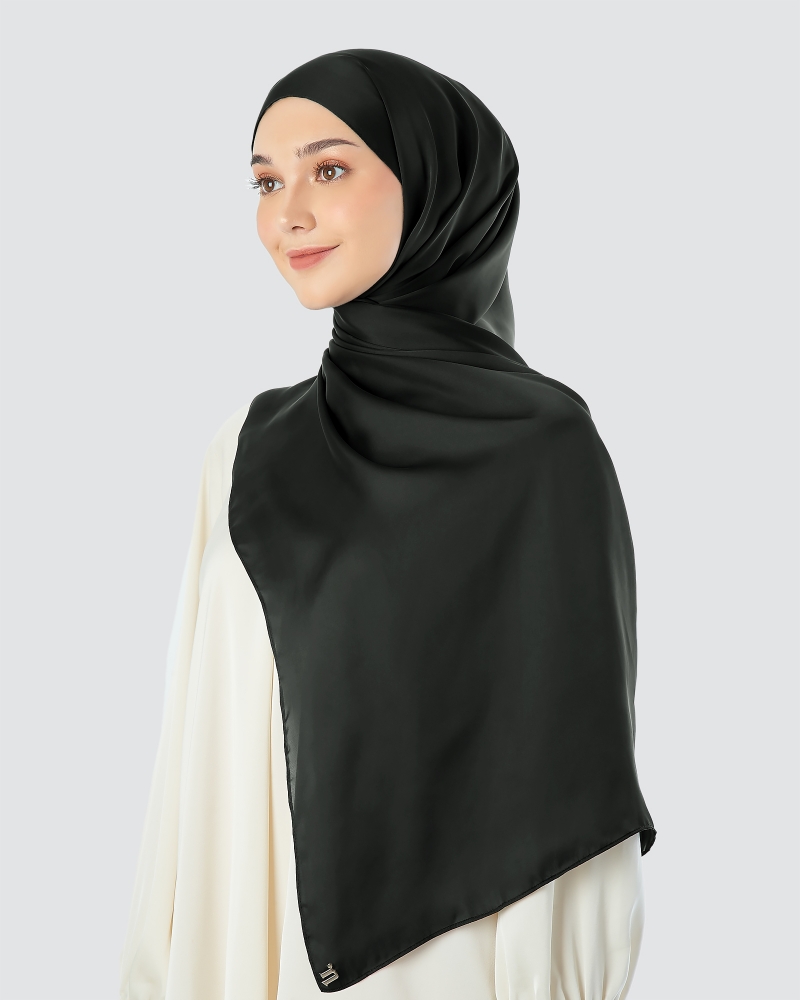 SWARA SATIN SHAWL - JET BLACK