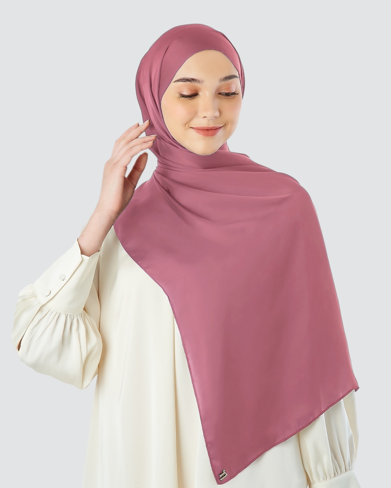 SWARA SATIN SHAWL - BERRY BURST