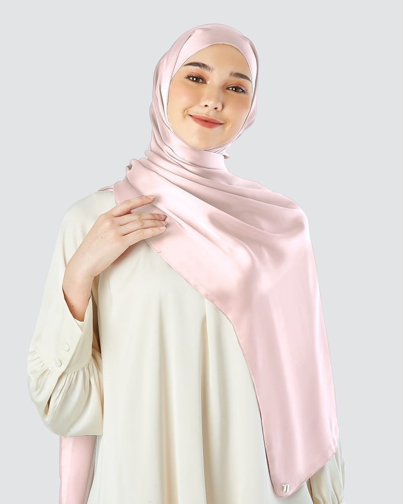 SWARA SATIN SHAWL - BABY PINK