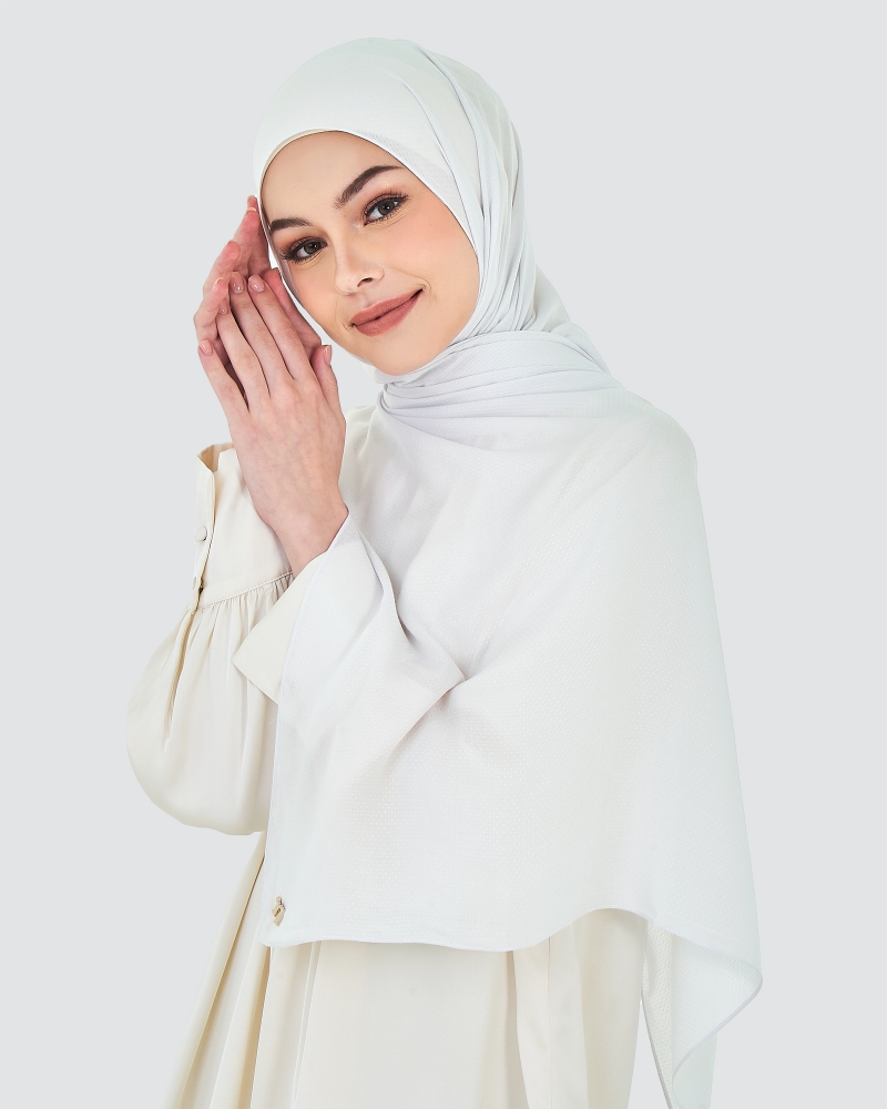 RANIA TEXTURED RAYON SHAWL - WHITE