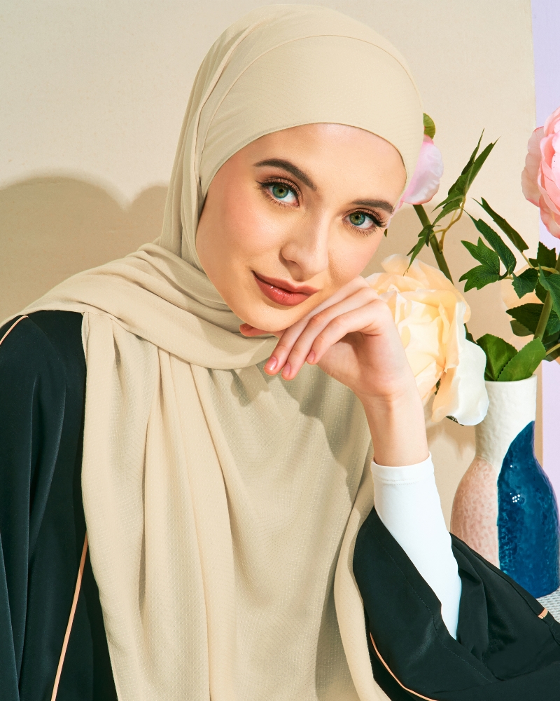  RANIA TEXTURED RAYON SHAWL - SAND