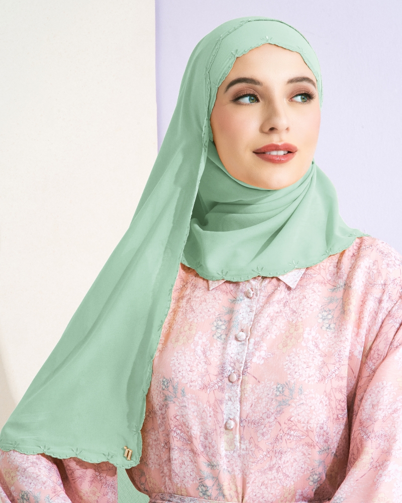 SALEHA EMBROIDERED SHAWL - SEA GREY