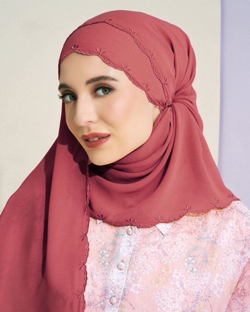 SALEHA EMBROIDERED SHAWL - WOOD ROSE