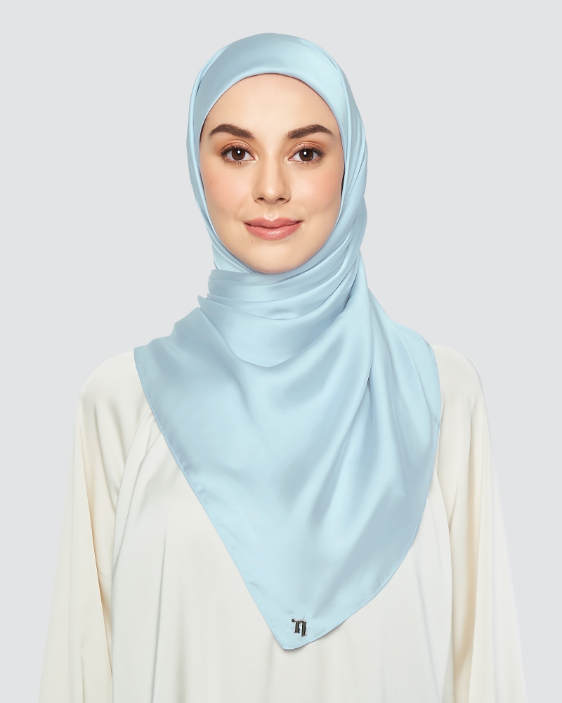 SWARA SATIN SQUARE - ICE BLUE