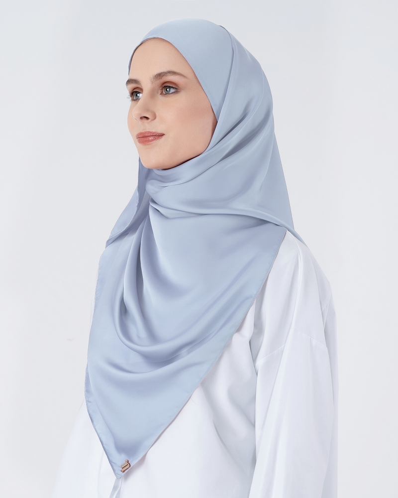 SWARA SATIN SHAWL - BLUE