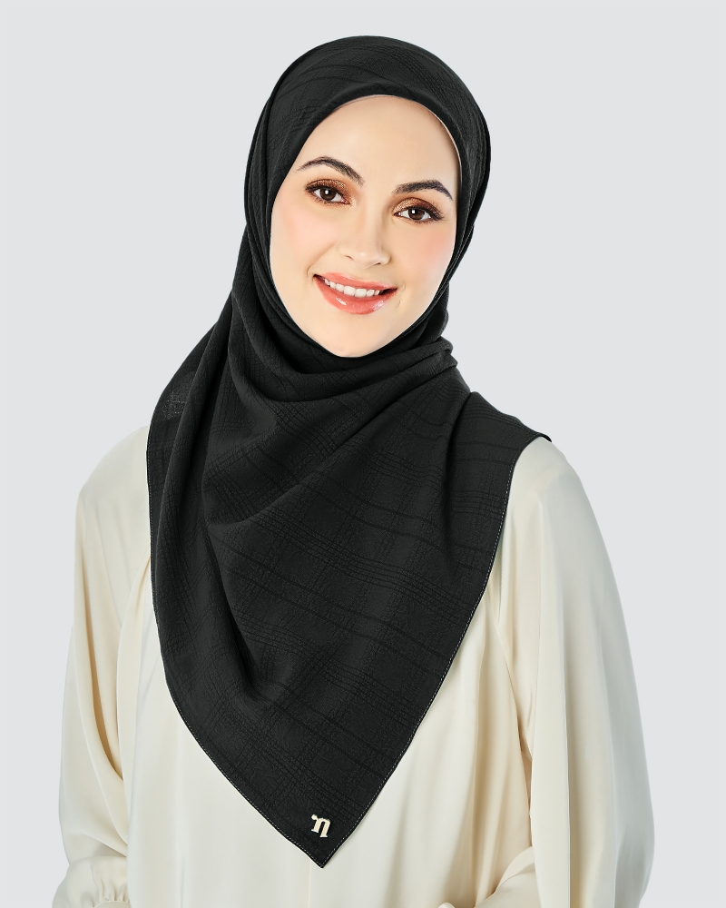 X-PRESS TEXTURED CHIFFON SQUARE - BLACK